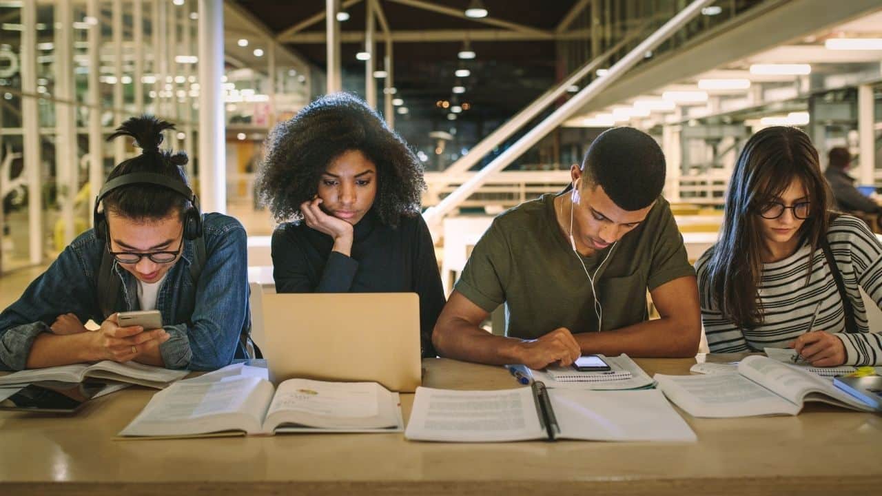Study Abroad Scholarship Call 2026 for New York & California